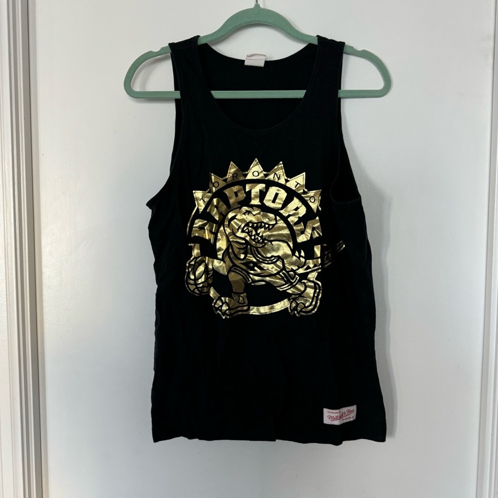 Toronto Raptors tank - Picture 1 of 5